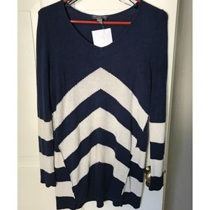 A Pea in the Pod - Navy White Sweater Maternity